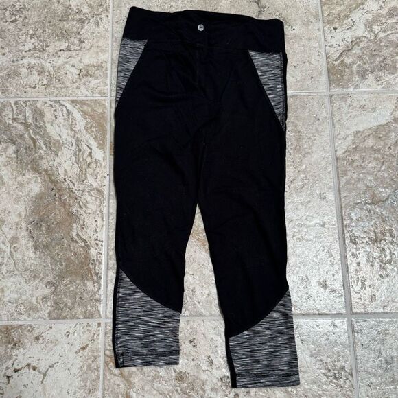 Reflex 90 degree stretch capri leggings S - Picture 2 of 5